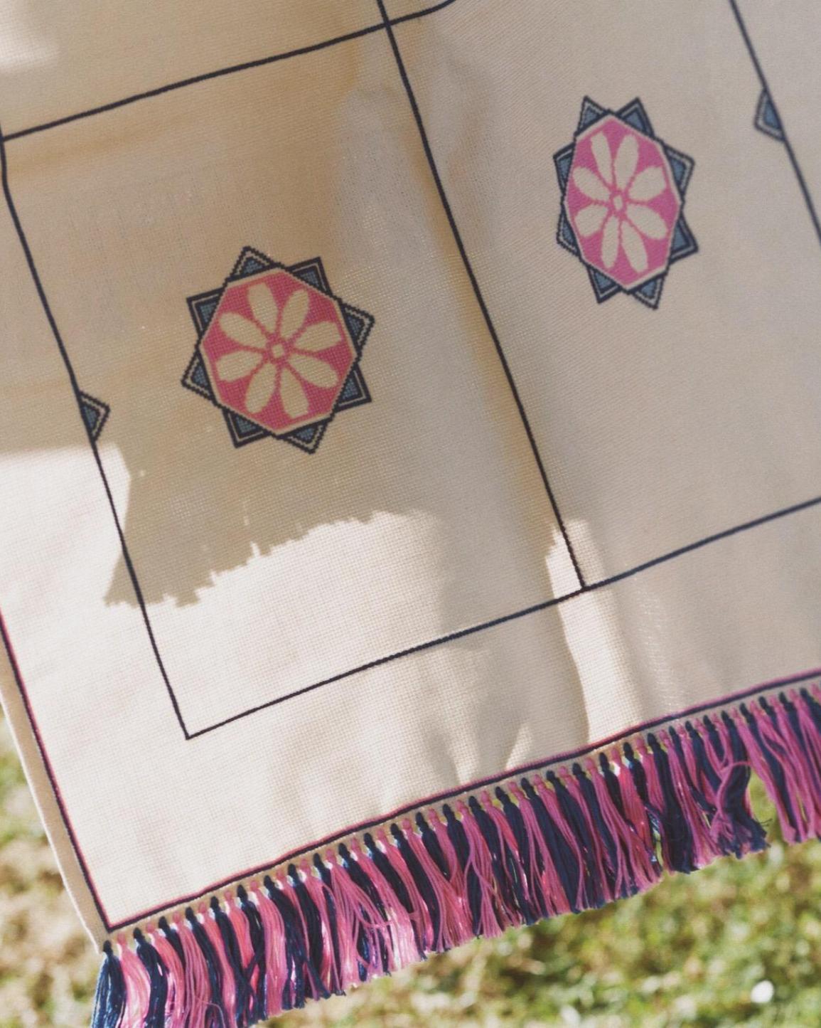 bunica table runner